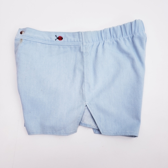 Vintage 1970s Highwaist Shorts Light Blue Cotton w/ Embroidered Ladybug Sz Small - Picture 6 of 9
